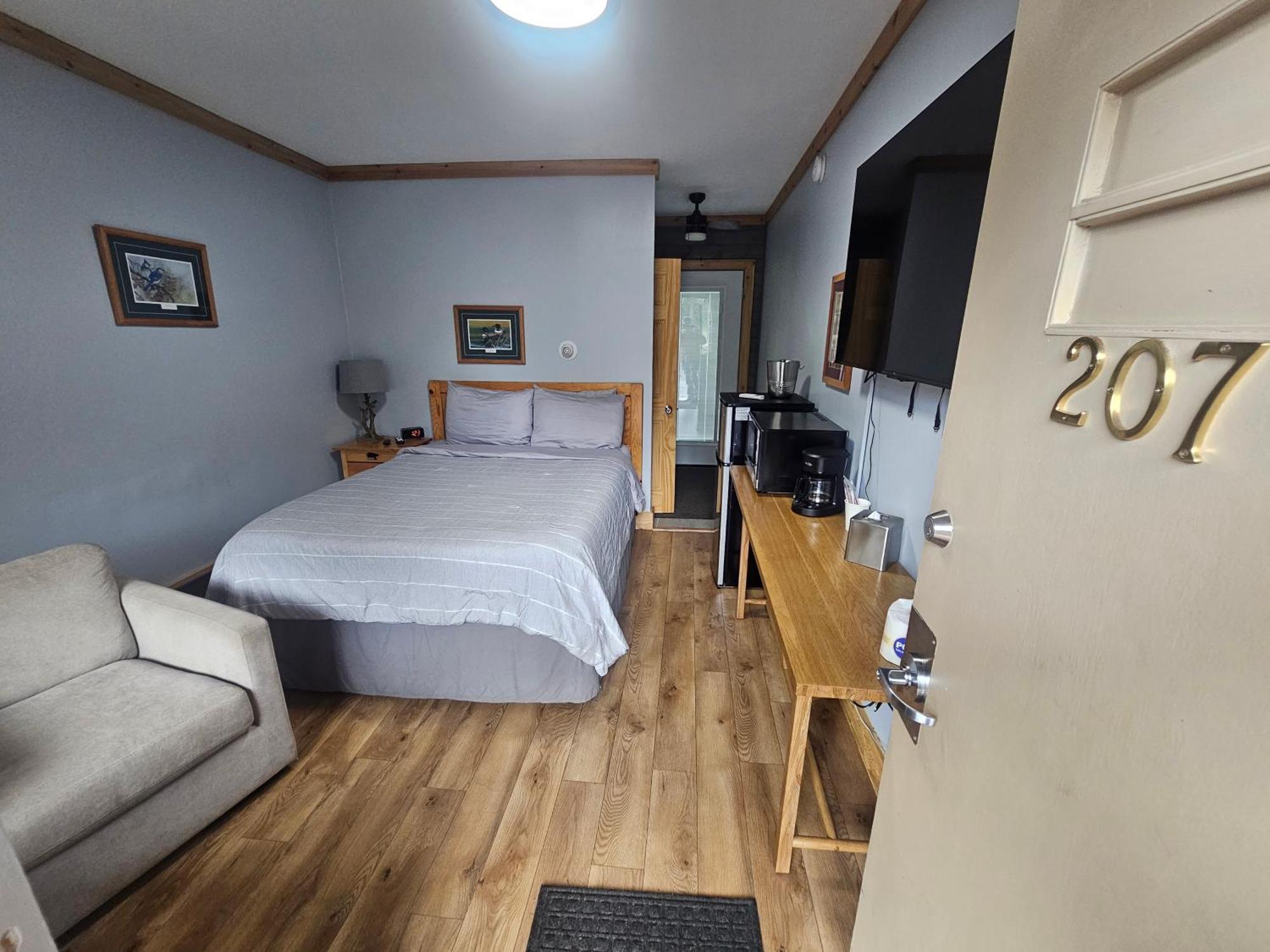 Willard Munger Motel 2*
