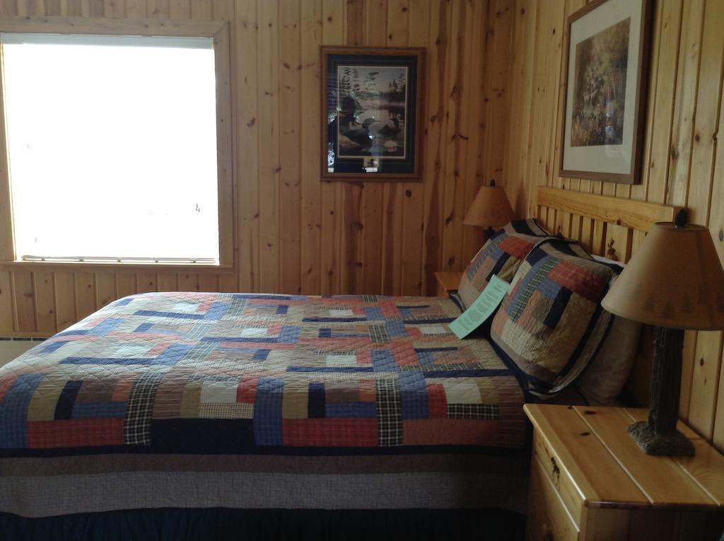 Willard Munger Motel