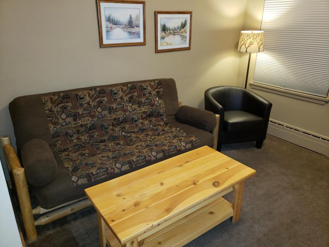 Willard Munger Motel Duluth
