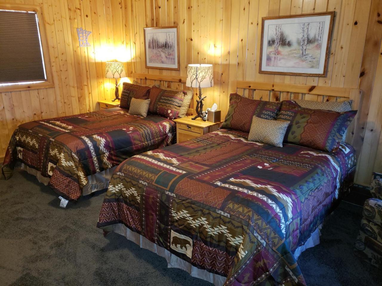 Willard Munger Motel Duluth